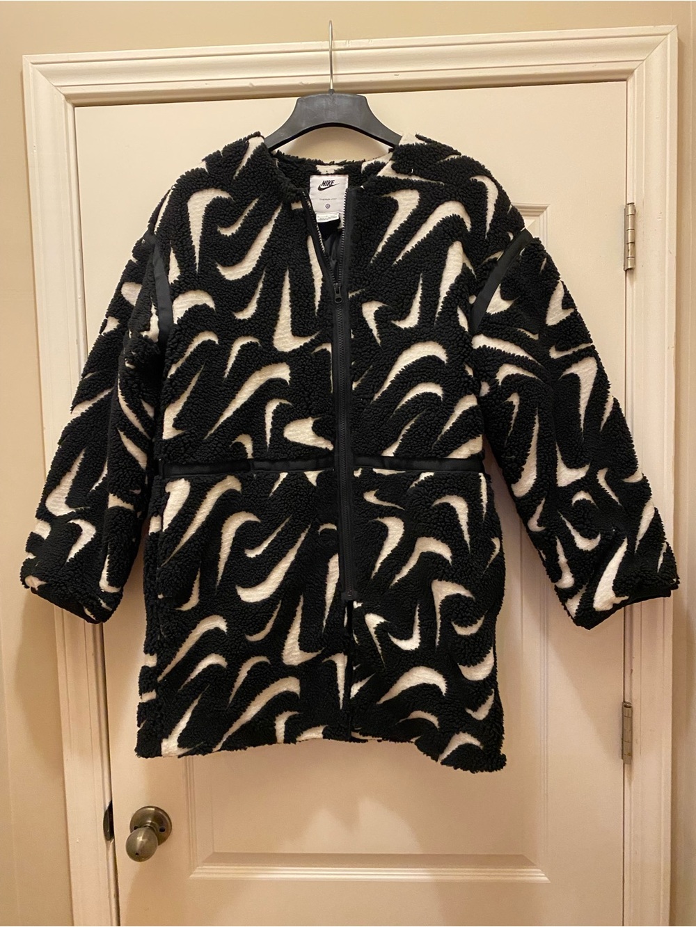 Nike Black & Cream Sherpa Zip Hoodie Coat
